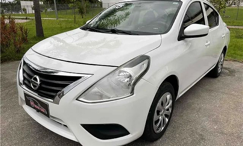 Nissan Versa 2016 1....