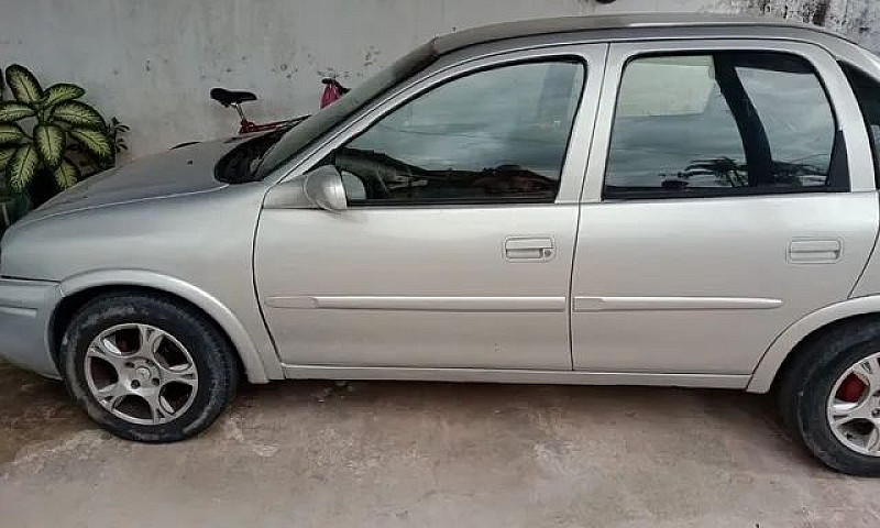 Vendo Corsa Classic ...