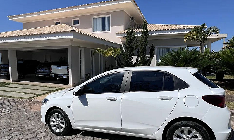 Chevrolet Onix Hatch...