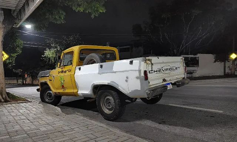 Chevrolet C-14 2.5/4...