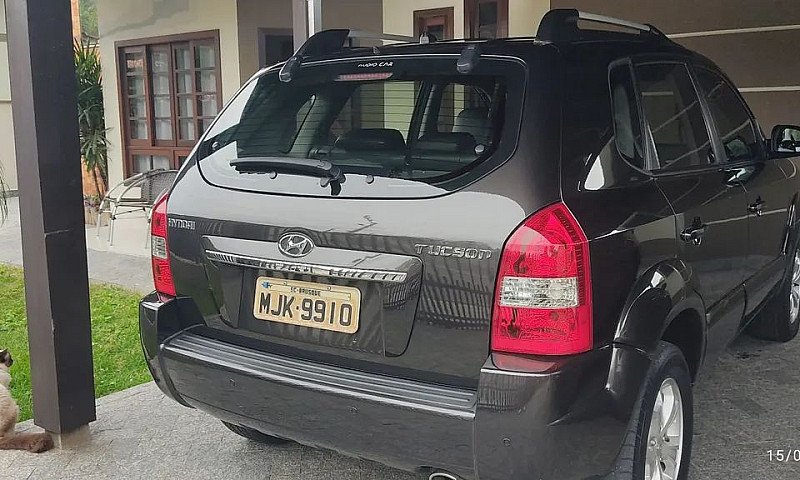 Hyundai Tucson 2.0 1...