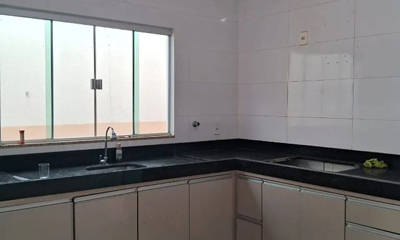 Casa 3 Quartos Na 15...