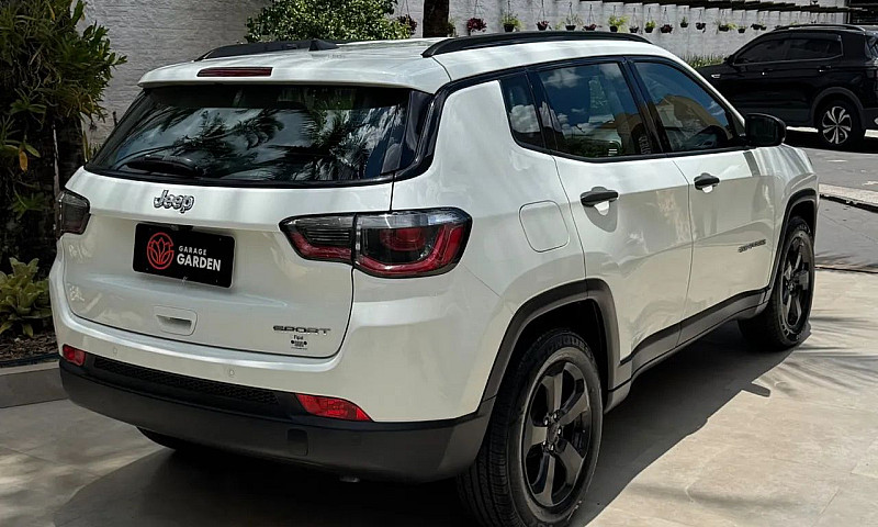 Jeep Compass Sport 2...