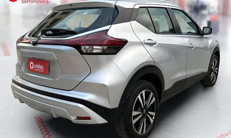 Nissan Kicks Sense 1...