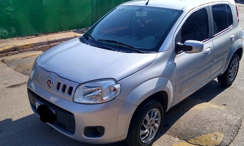 Fiat Uno Evo 2015 R$...