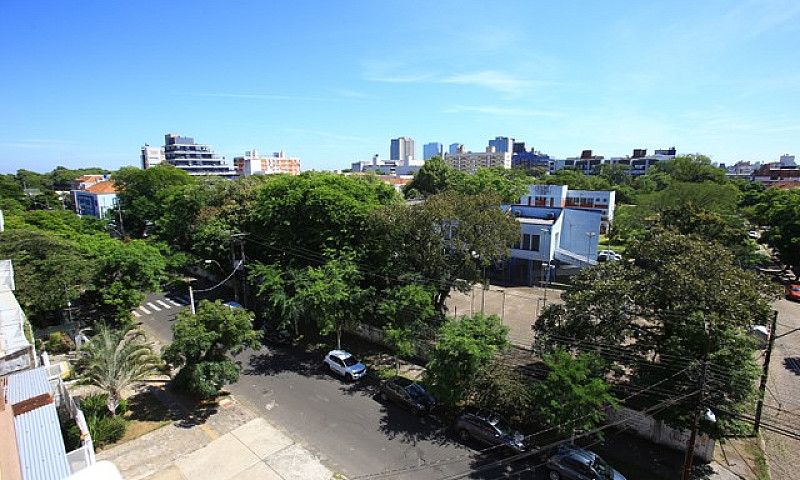 R$ 645.000 - Excelen...