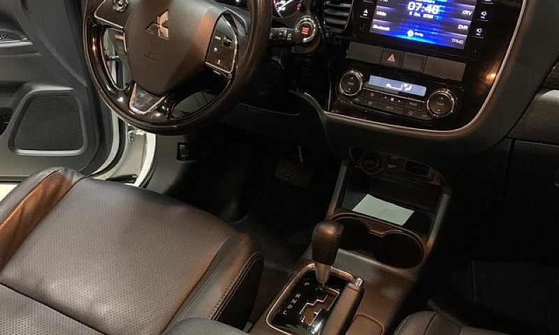 Outlander 3.0 Gt V6 ...