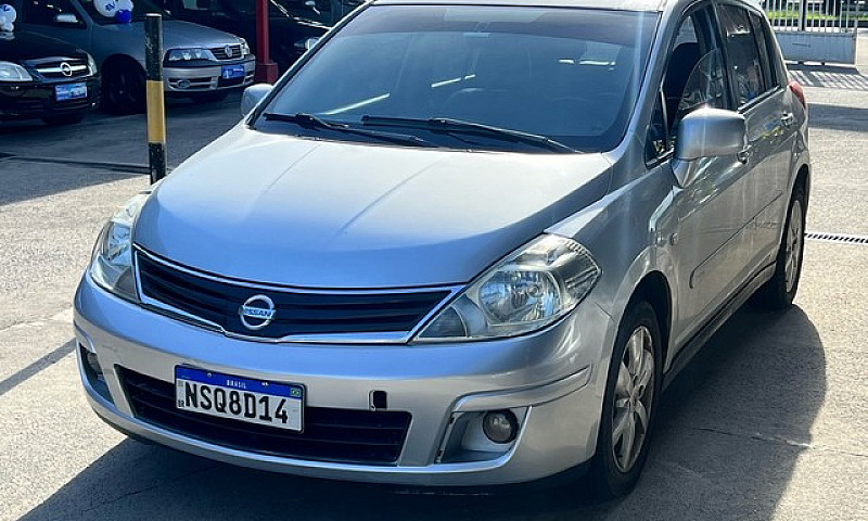 Tiida Sl 1.8 2011 - ...