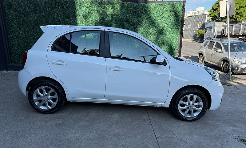 Nissan March Sv 1.6 ...