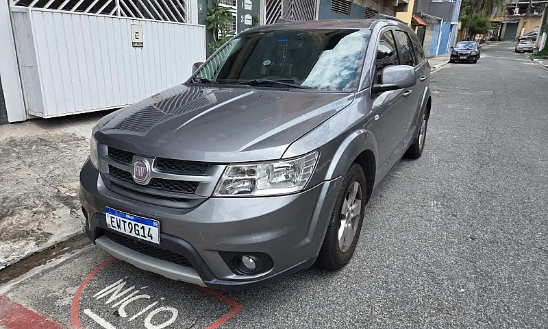 Fiat Freemont 2.4 16...