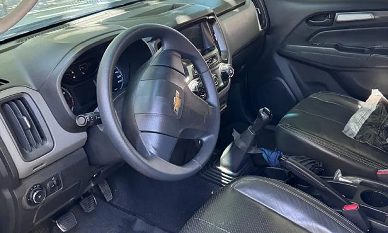 Chevrolet S10 Pick-U...