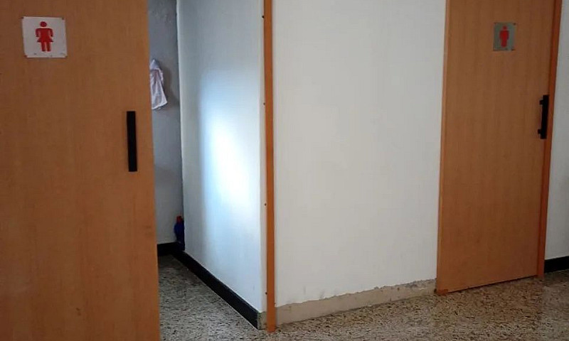 Vende Se Meio Lote ...
