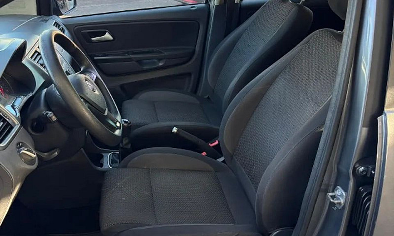 Volkswagen Fox Conne...
