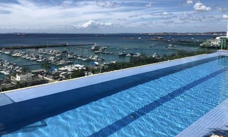 1/4 Cloc Marina Vist...