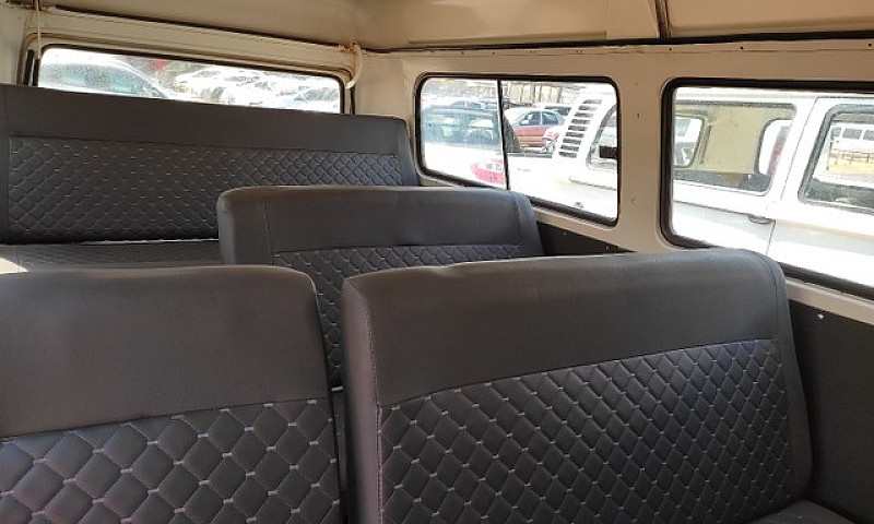 Kombi Lotação 12 Pas...