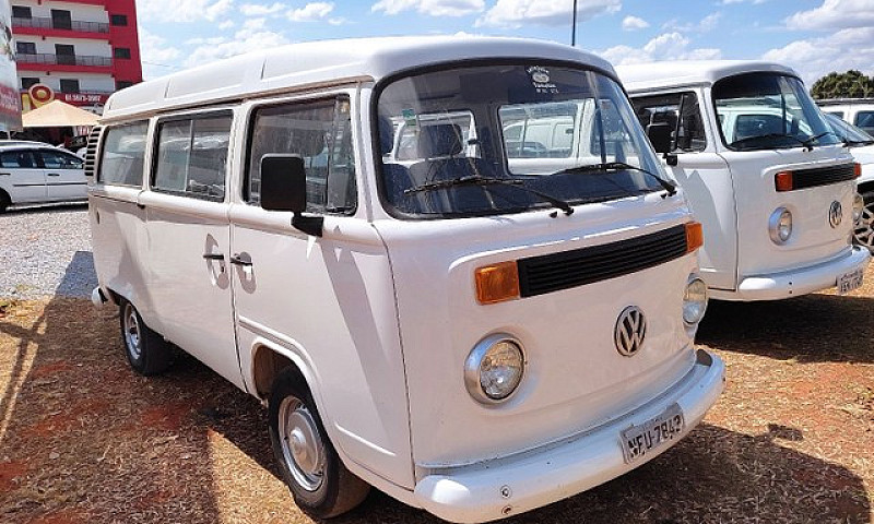 Kombi Lotação 12 Pas...
