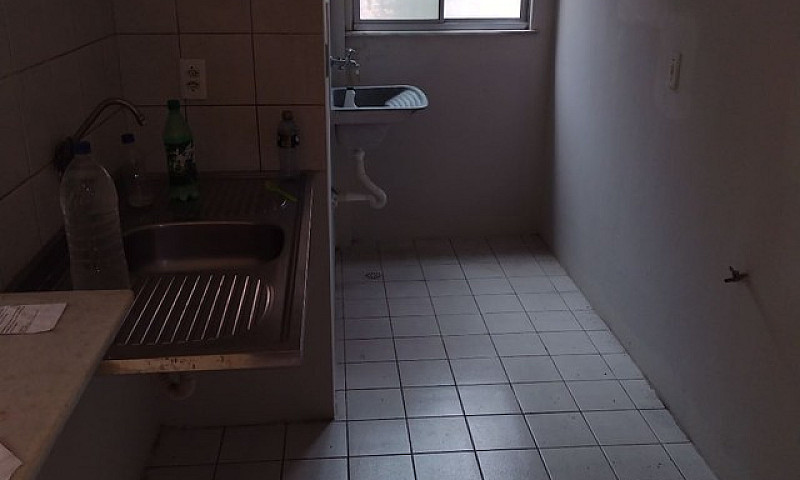 Alugo Apartamento Pr...