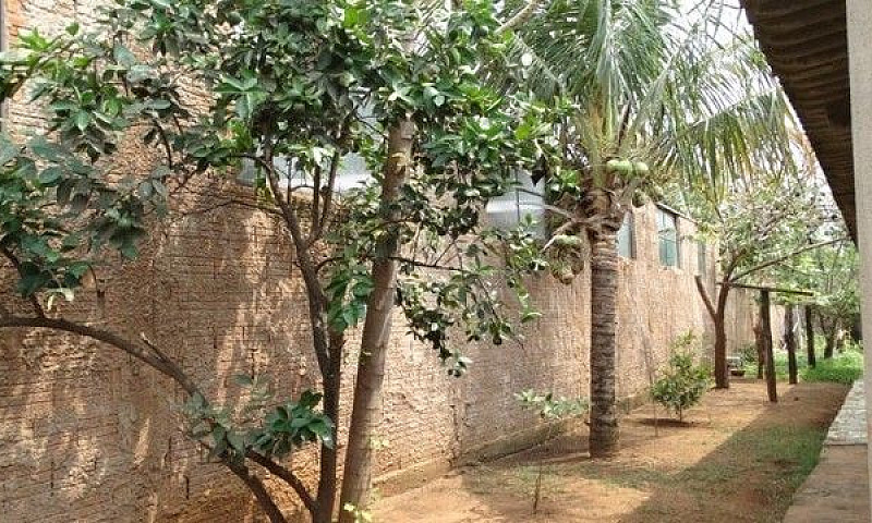 ®Casa Com 600M² Em P...