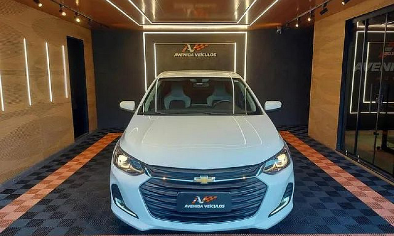 Chevrolet Onix Plus ...