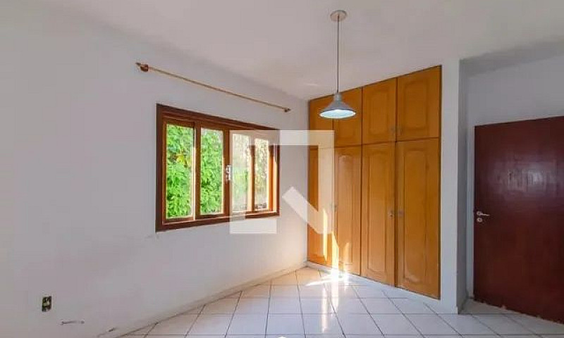 Linda Casa 4 Suítes ...