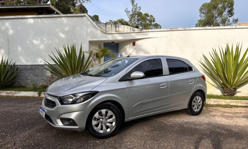 Onix 1.0 Lt / 2019 -...