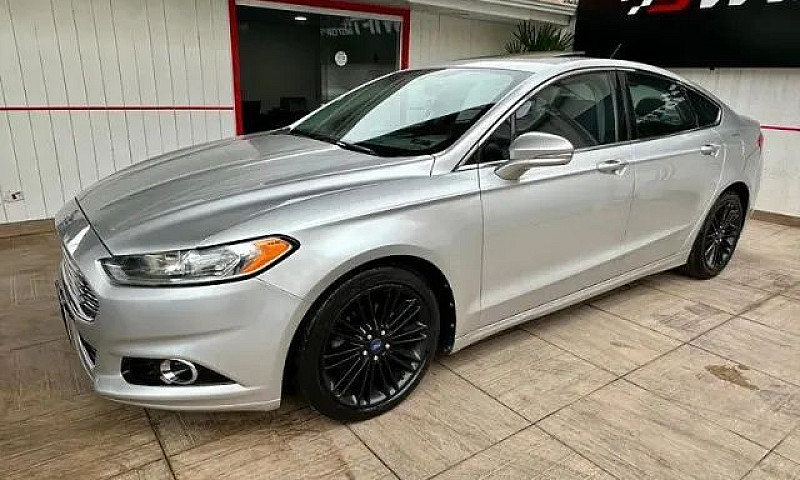 Ford Fusion Titanium...