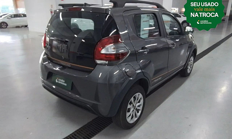 Fiat Mobi Trekking 1...