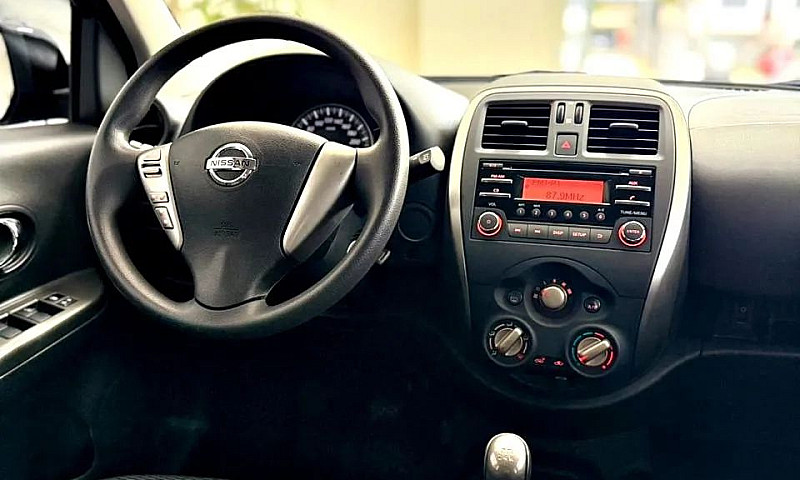 Nissan March Sv 1.0 ...