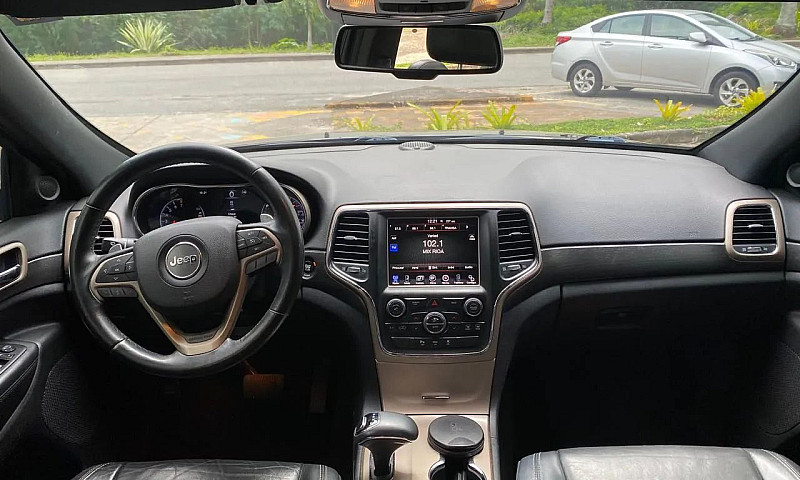 Jeep Grand Cherokee ...