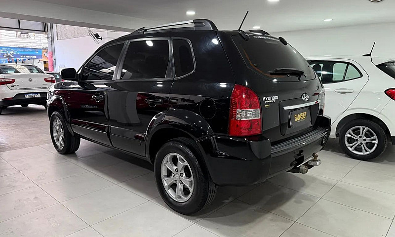 Hyundai Tucson 2.0 1...