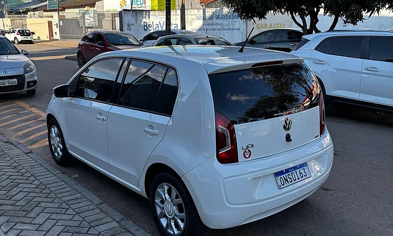 Volkswagen Up! High ...