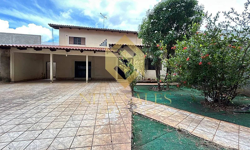 Casa Com 3 Quartos A...