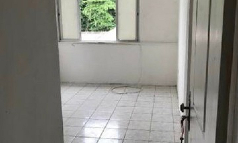 Aluga-Se Apartamento...