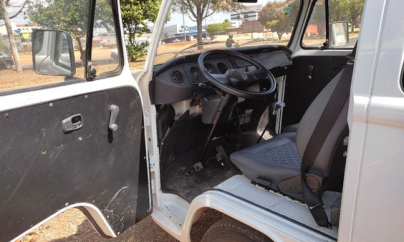 Kombi Lotação 12 Pas...
