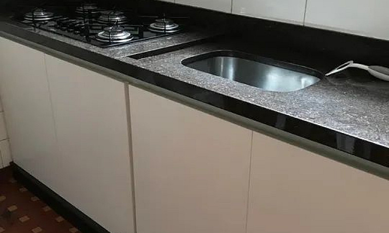Quarto Só Para Mulhe...