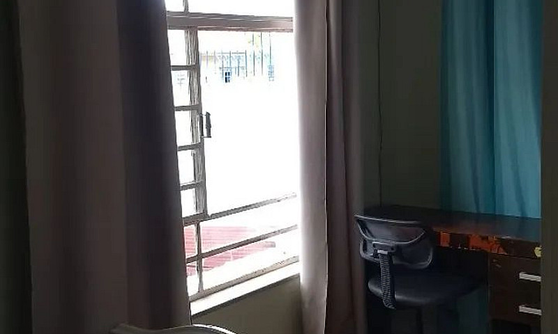 Quarto Mobiliado Pró...