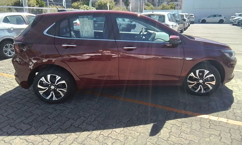 Chevrolet Onix Hatch...