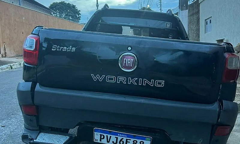 Fiat Strada Working ...