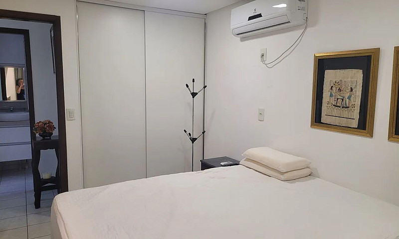 Flat Mobiliado - Man...