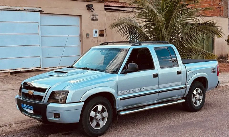 Chevrolet S10 P-Up A...