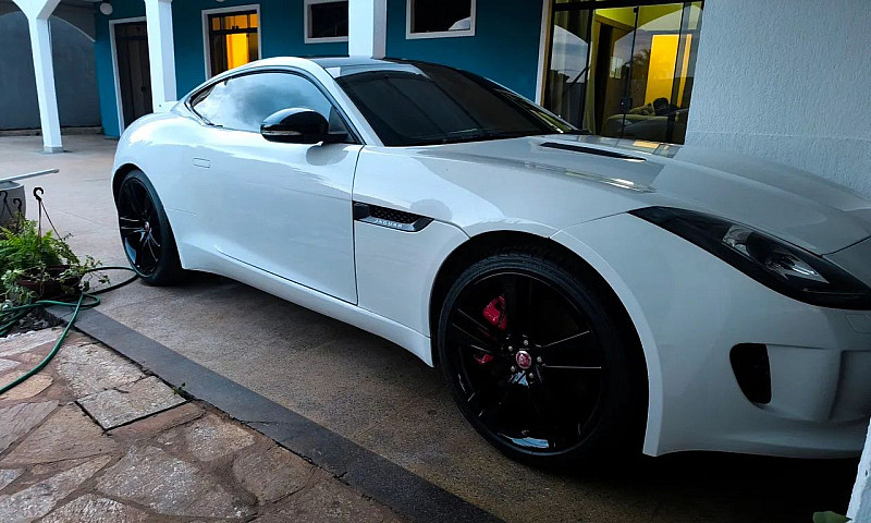 Jaguar F-Type S Supe...