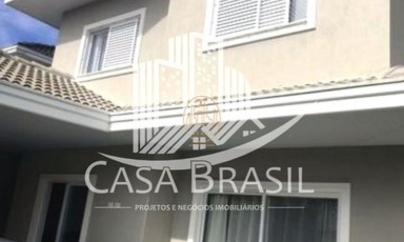 Casa À Venda Com 4 D...