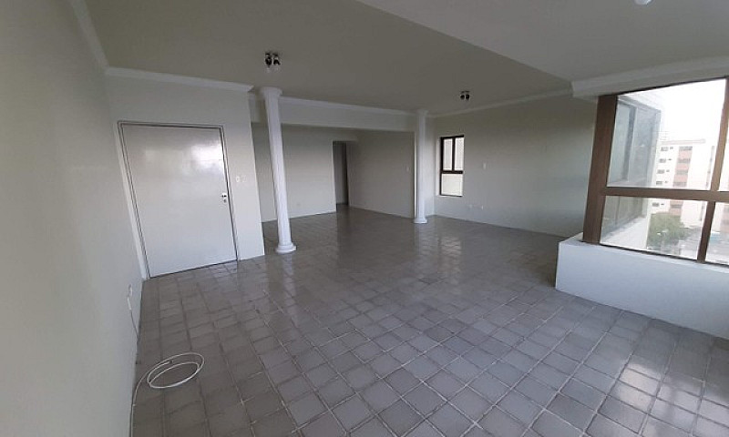 Apartamento 3+1Qts B...