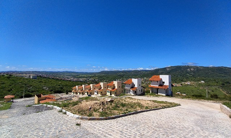 Condomínio Colinas D...