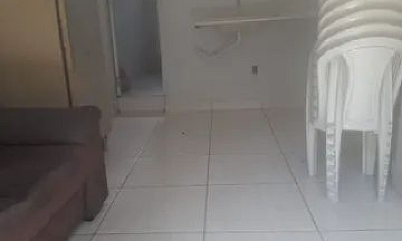 Aluga-Se Casa ...
