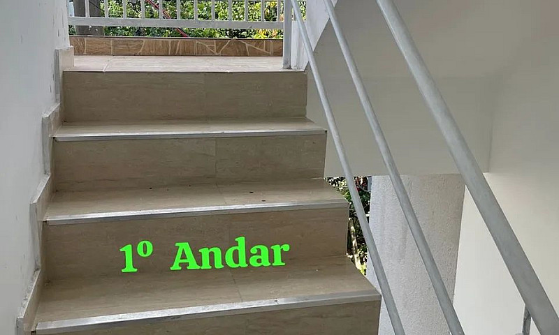 Alugo Linda Casa Com...