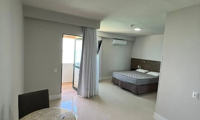 1/4 Frente Praia E V...