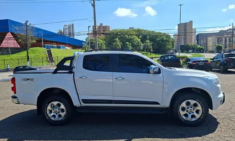 Chevrolet S10 Pick-U...