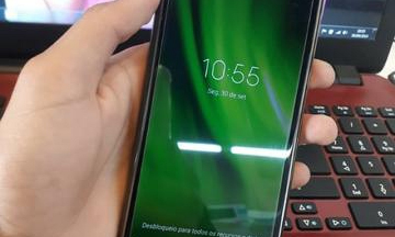 Moto G6 Play...