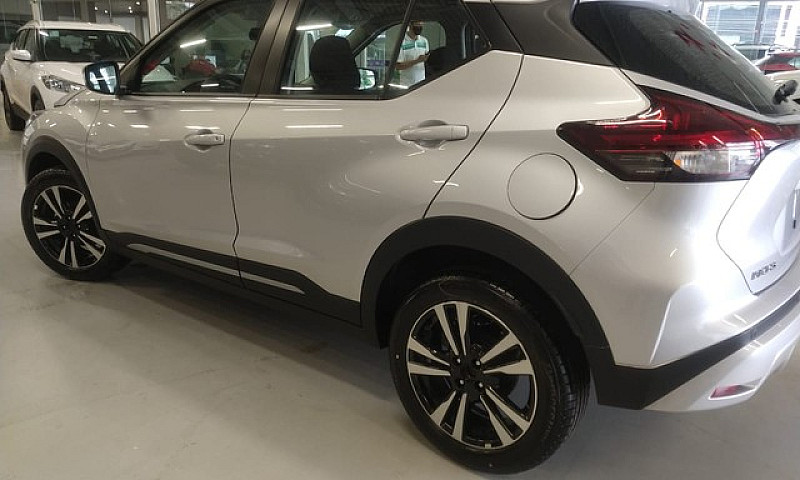 Nissan Kicks Advance...